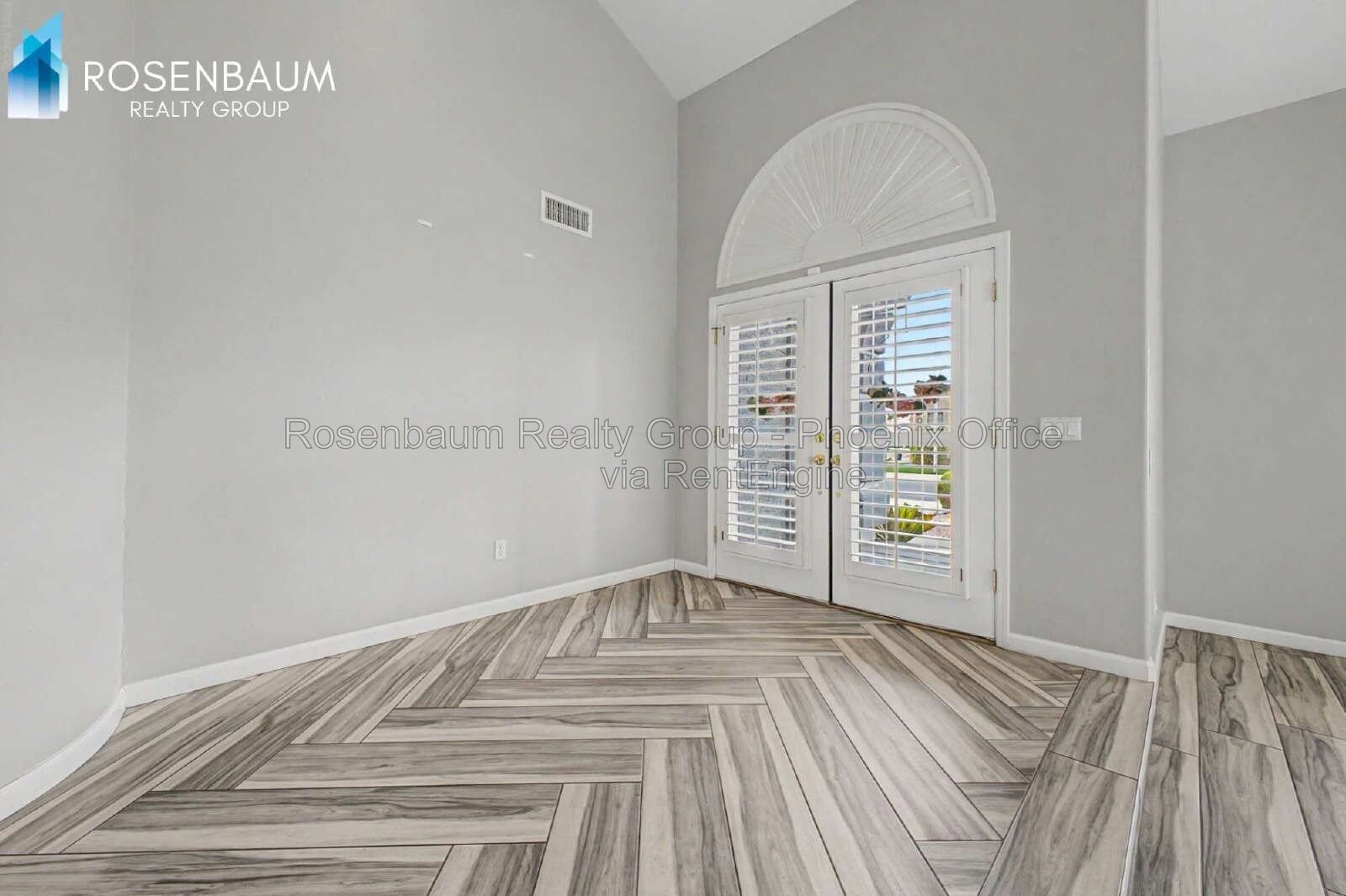 Beautifully stunning 5-beds, 4.5-baths two-story home in the prestigious Chandler Heights Estates community! property image