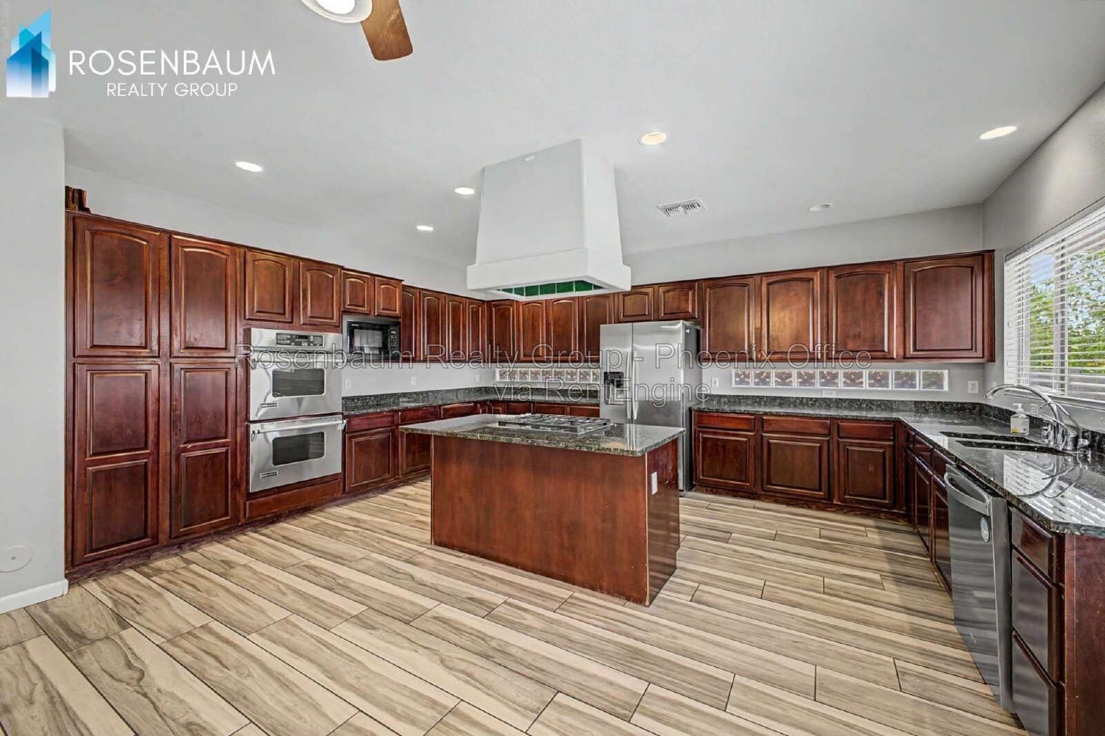 Beautifully stunning 5-beds, 4.5-baths two-story home in the prestigious Chandler Heights Estates community! property image