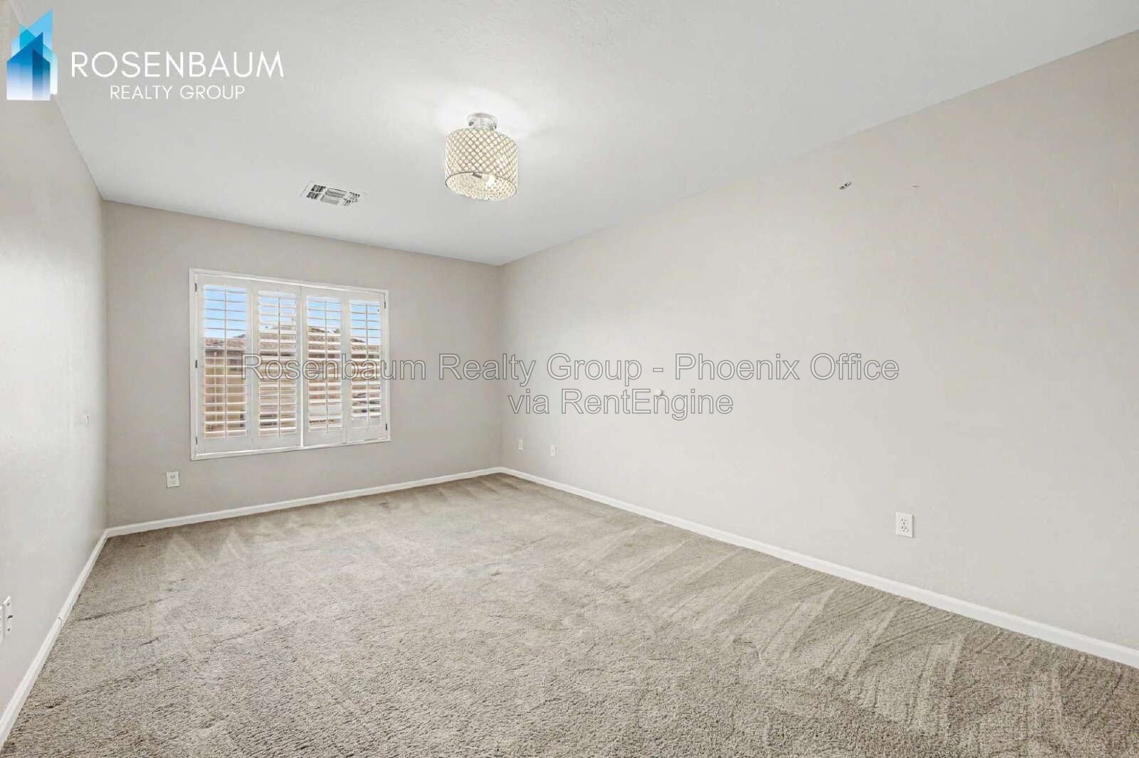 Beautifully stunning 5-beds, 4.5-baths two-story home in the prestigious Chandler Heights Estates community! property image