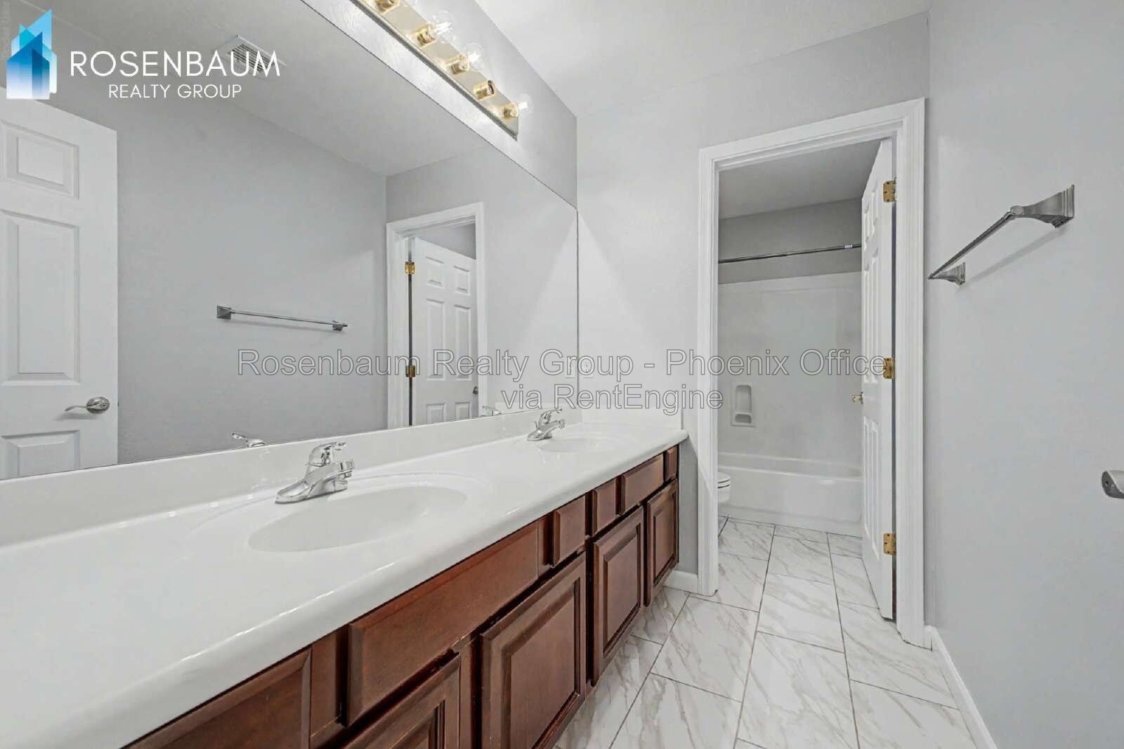 Beautifully stunning 5-beds, 4.5-baths two-story home in the prestigious Chandler Heights Estates community! property image