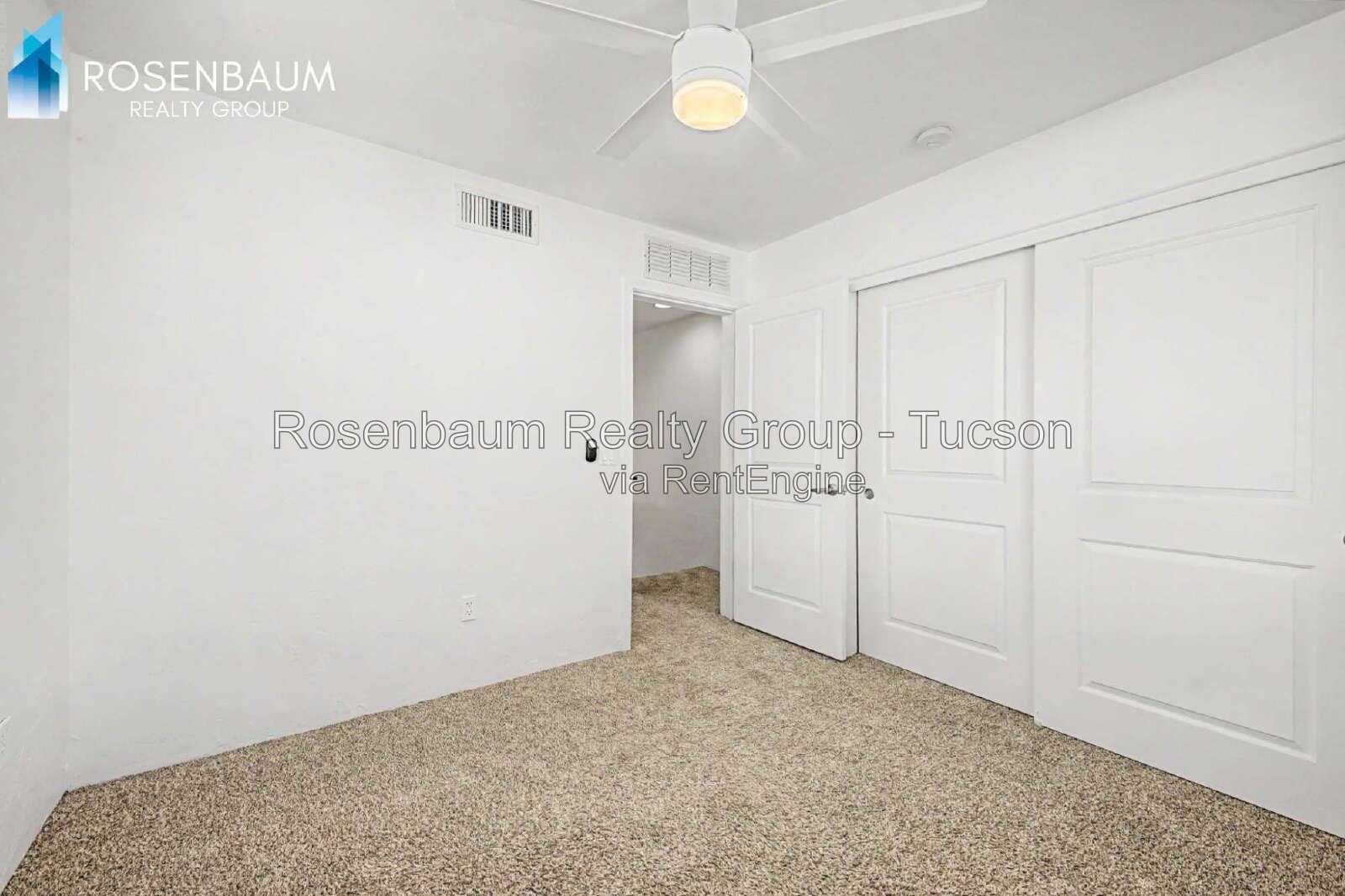 Charming 3-beds, 2-baths townhome-style duplex home in central Tucson! property image