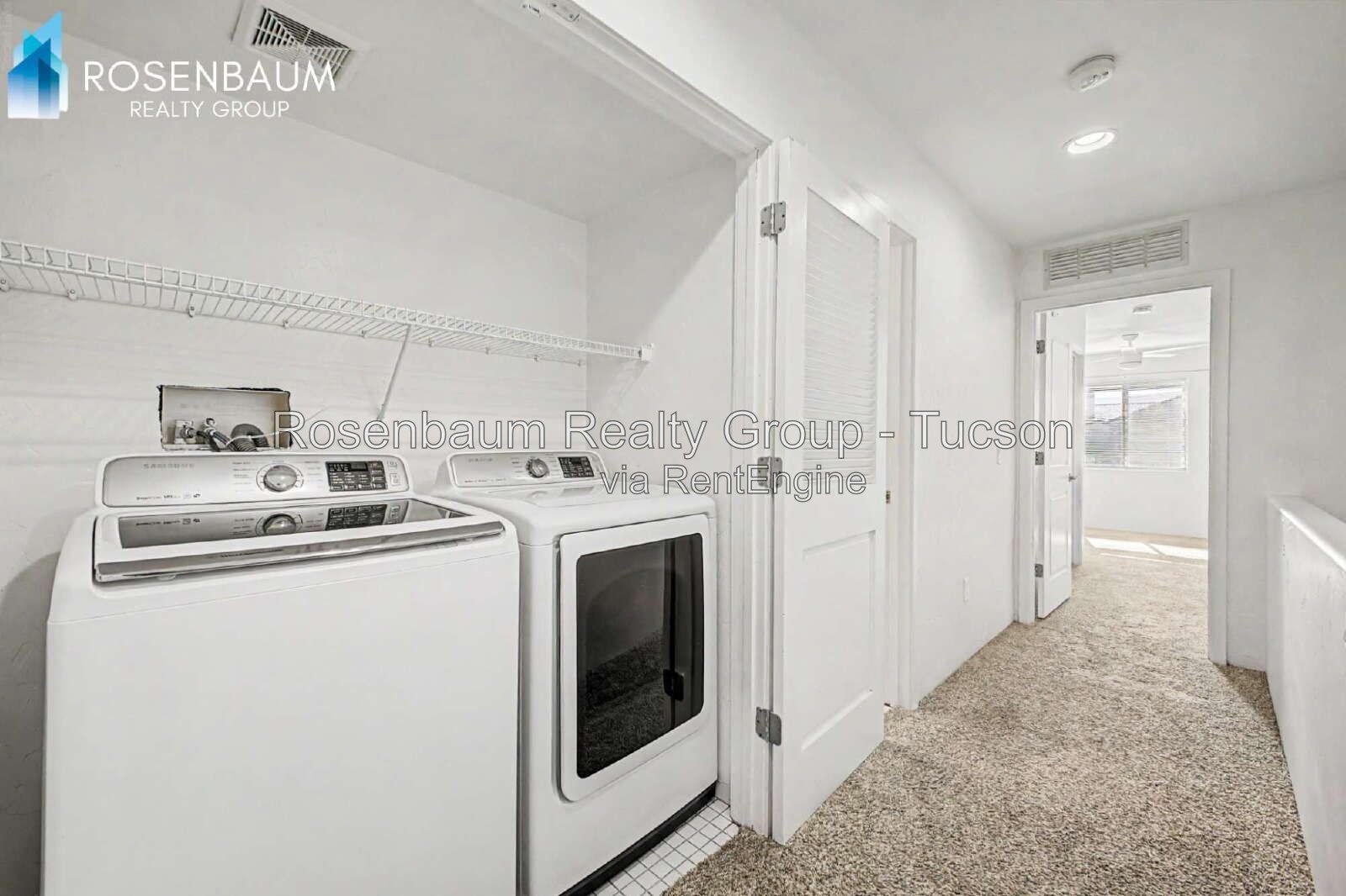Charming 3-beds, 2-baths townhome-style duplex home in central Tucson! property image