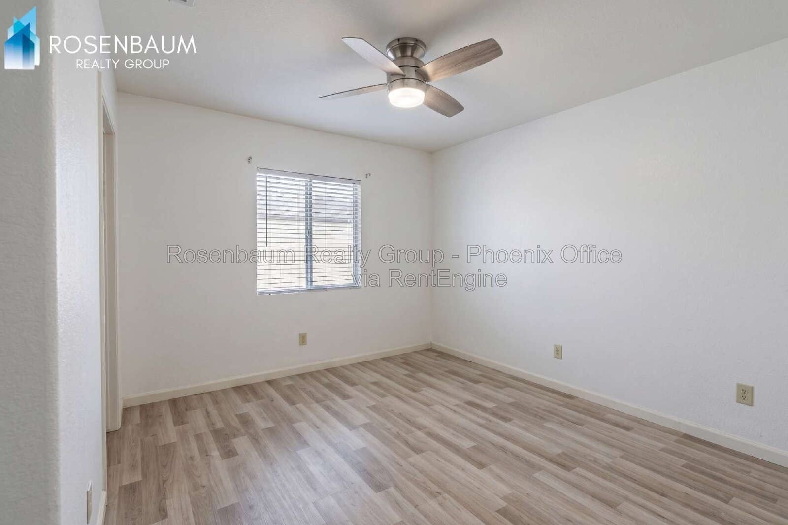 Charming 3-bedrooms, 2-baths single level home in Mesa! property image