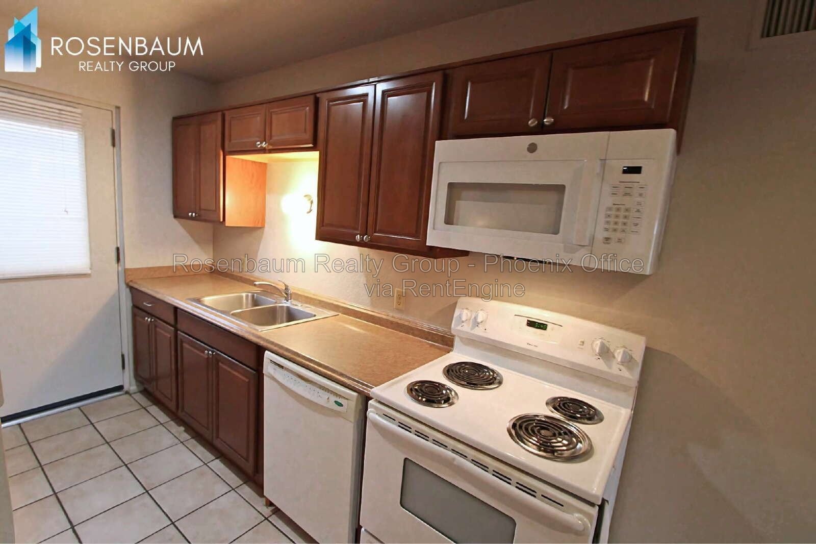 Charming and Cozy 2-bedrooms, 1.5-baths home in Casa Grande! property image