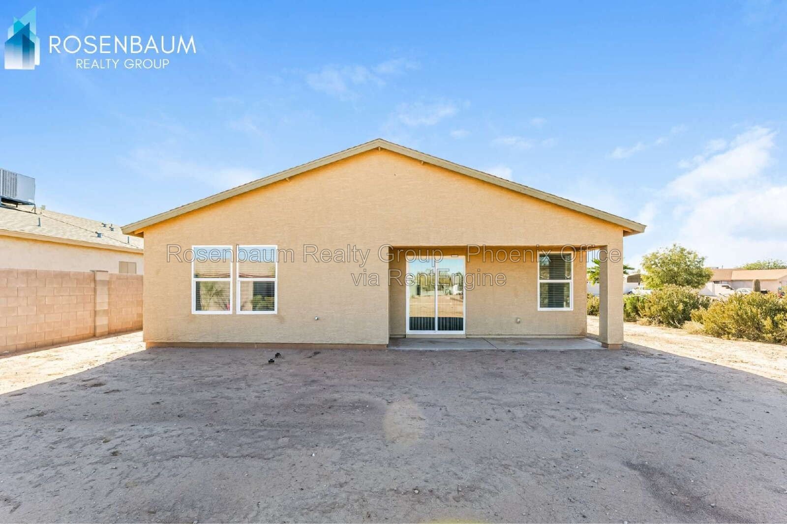 Gorgeous single-story 3-beds, 2-baths home in Arizona City! property image