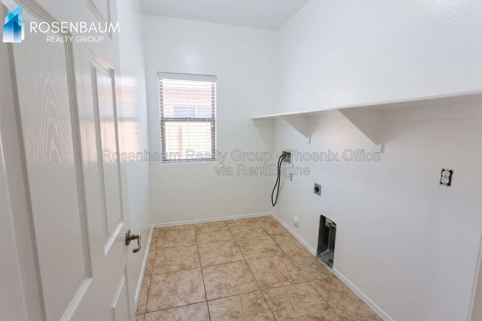 Beautifully charming 4-beds, 2.5-baths two-story home in Casa Grande! property image