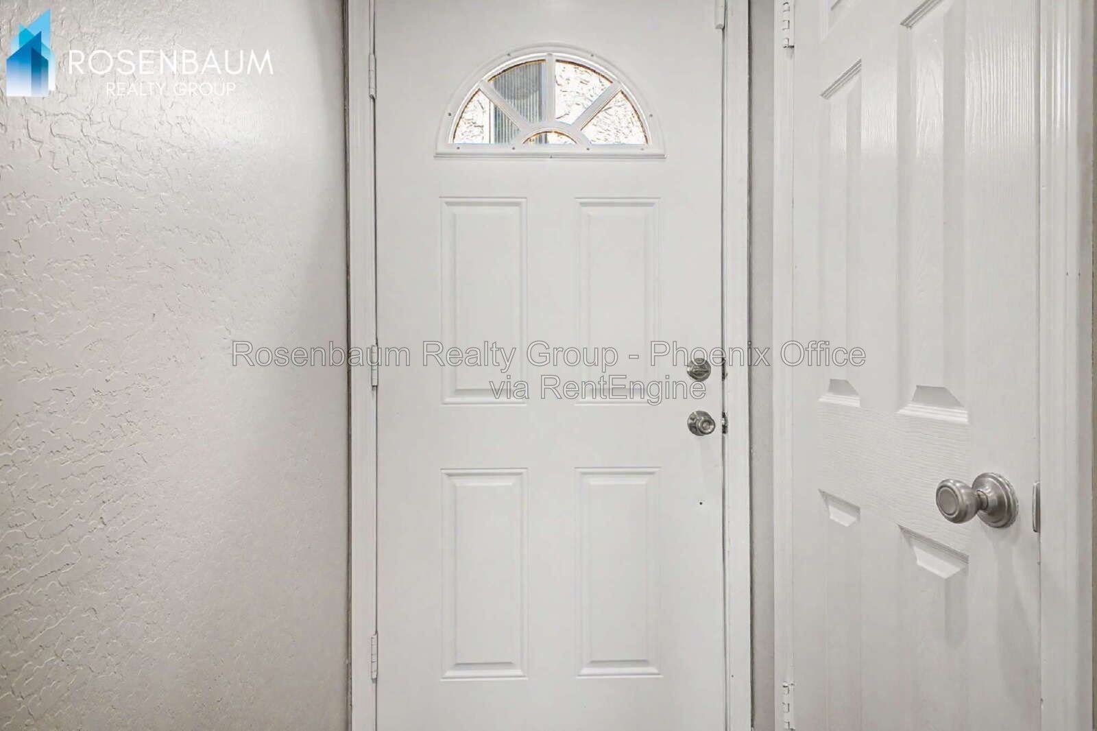 Beautifully Renovated 2-beds, 1.5-baths townhome located within the desirable Sarkis Manor community! property image