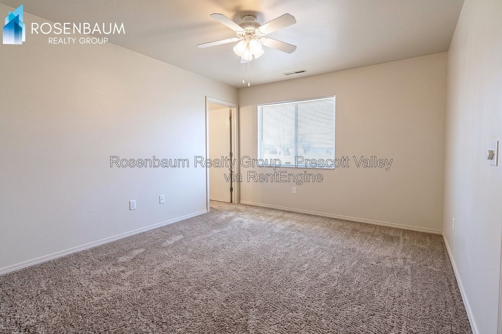 Beautifully charming 2-bedrooms, 2-baths duplex home in Prescott Valley! property image
