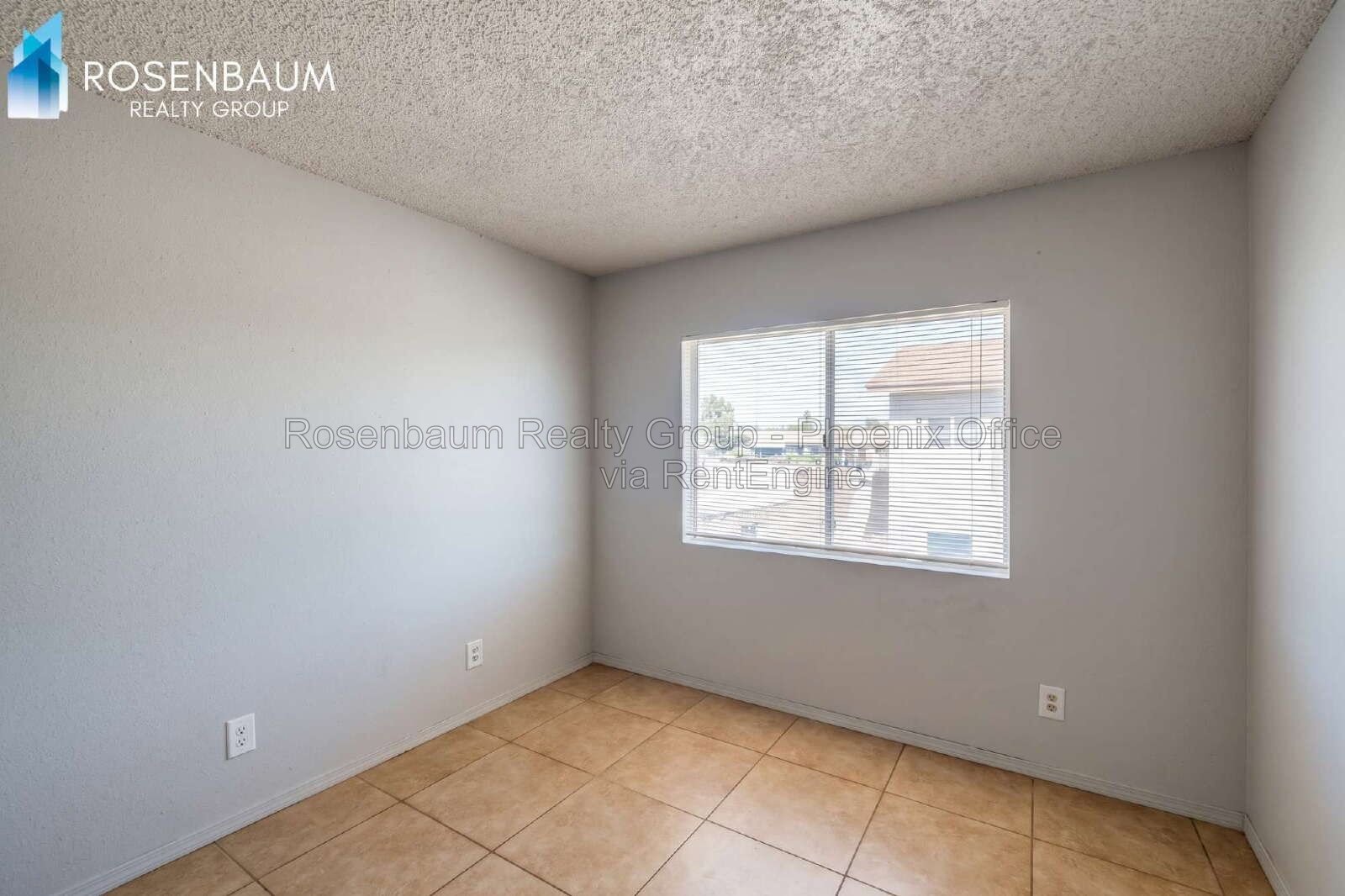 Cute and cozy 2-bedrooms, 1-bath upstairs apartment in Mesa! property image