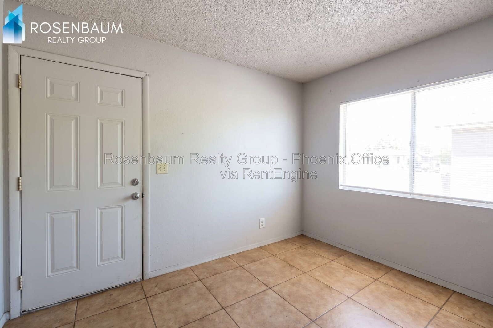Cute and cozy 2-bedrooms, 1-bath upstairs apartment in Mesa! property image