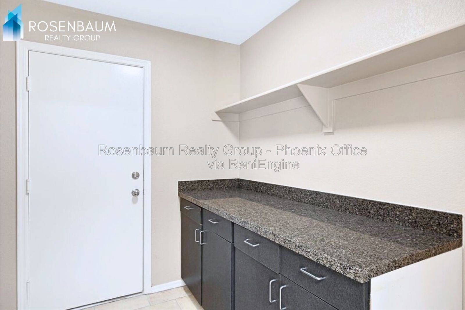 Gorgeous 4-bedrooms, 2.5-baths 2-story home in Johnson Ranch community! property image