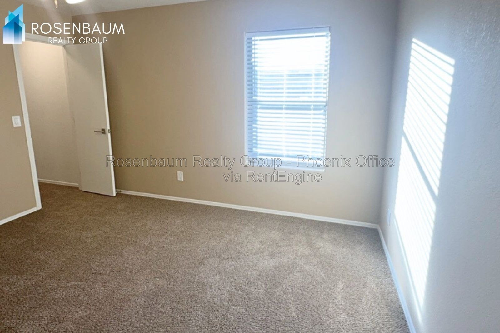 Gorgeous 4-bedrooms, 2.5-baths 2-story home in Johnson Ranch community! property image