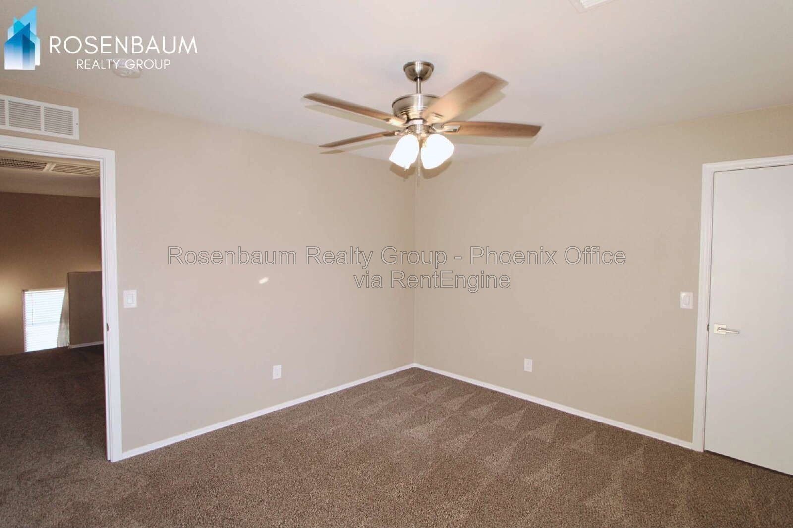 Gorgeous 4-bedrooms, 2.5-baths 2-story home in Johnson Ranch community! property image