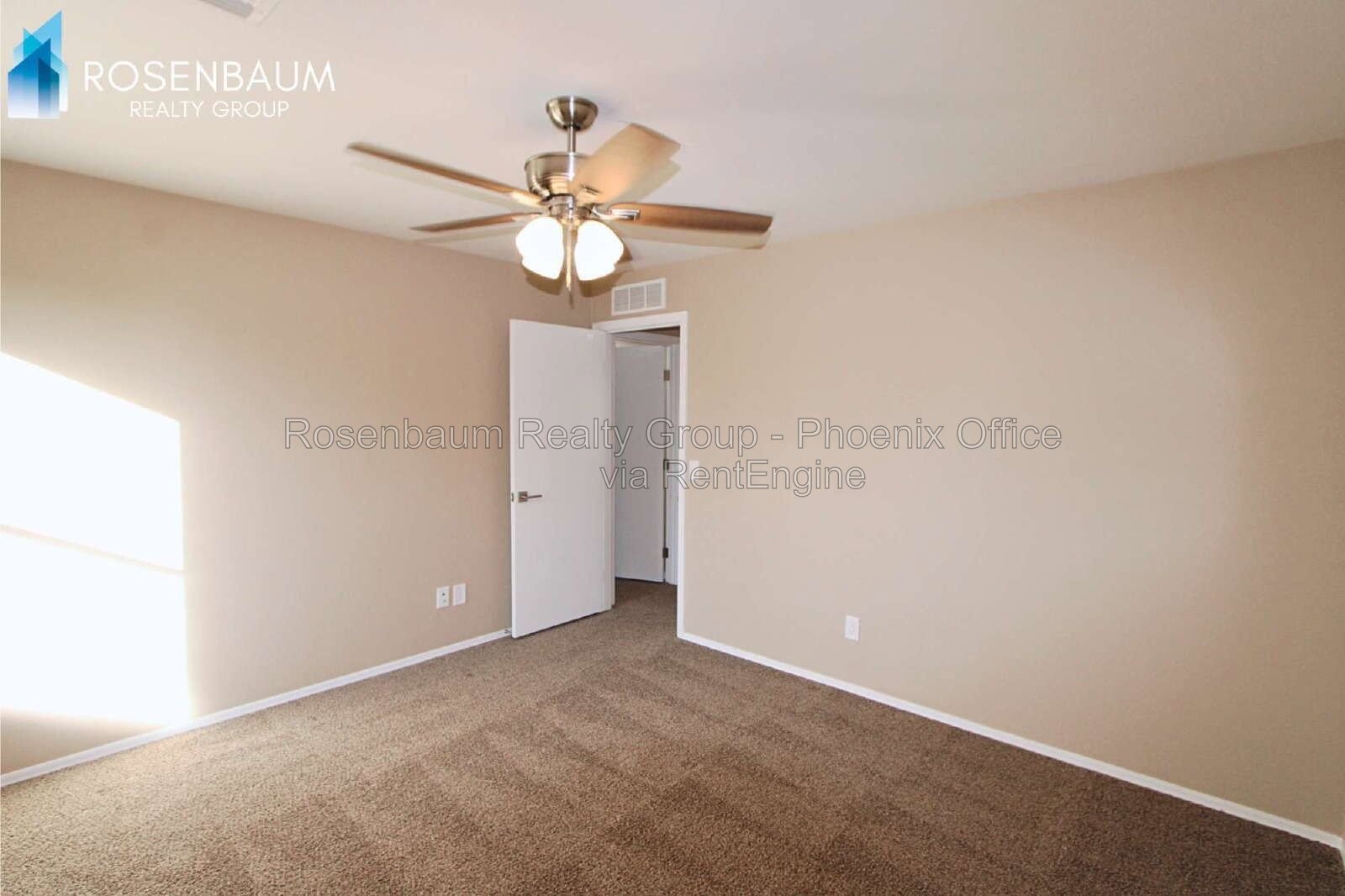 Gorgeous 4-bedrooms, 2.5-baths 2-story home in Johnson Ranch community! property image