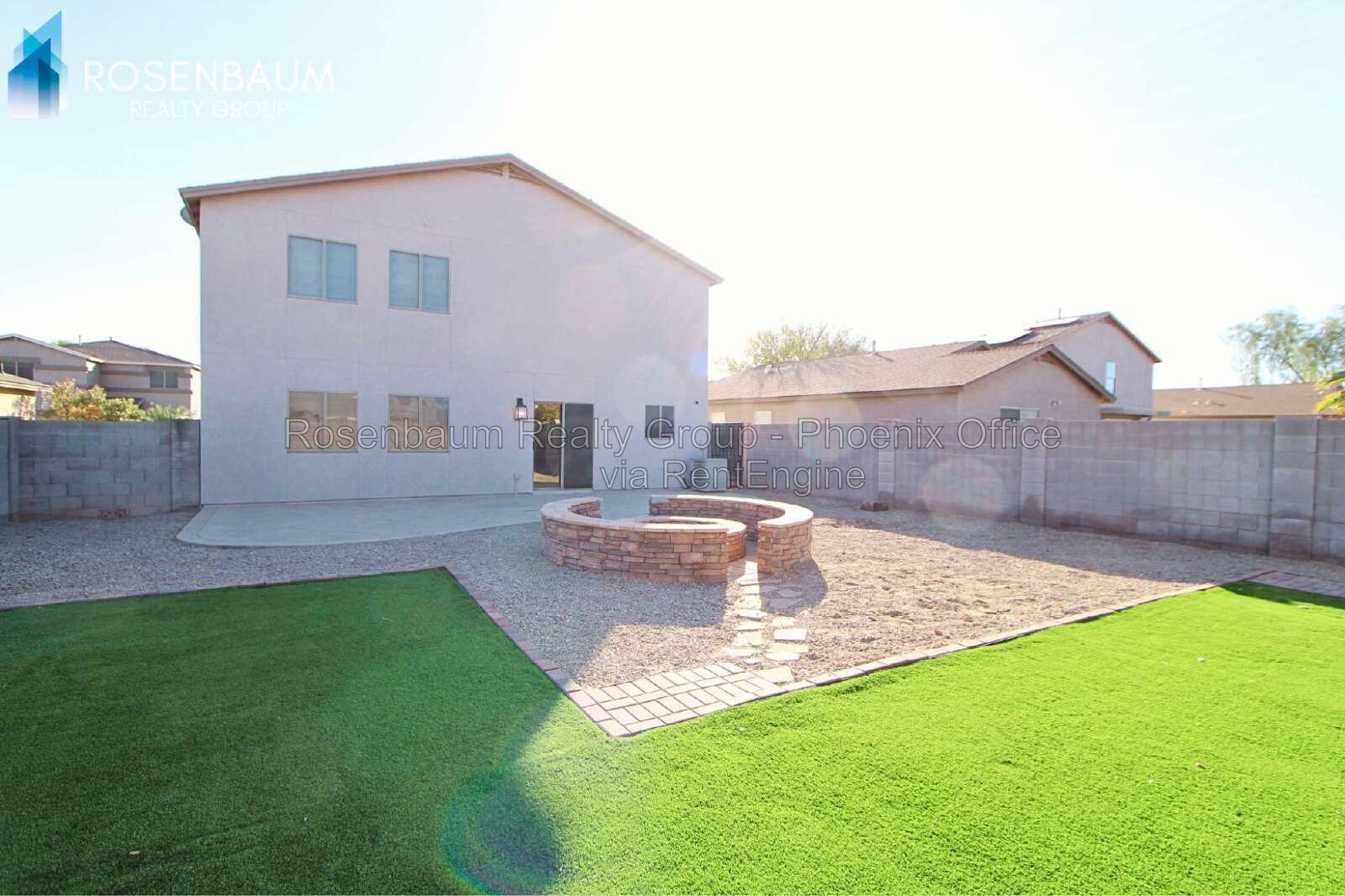 Gorgeous 4-bedrooms, 2.5-baths 2-story home in Johnson Ranch community! property image