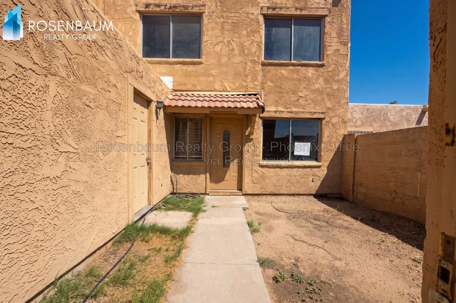 Spacious Two-Story Townhome-Style Apartment with Private Fenced Yard property image