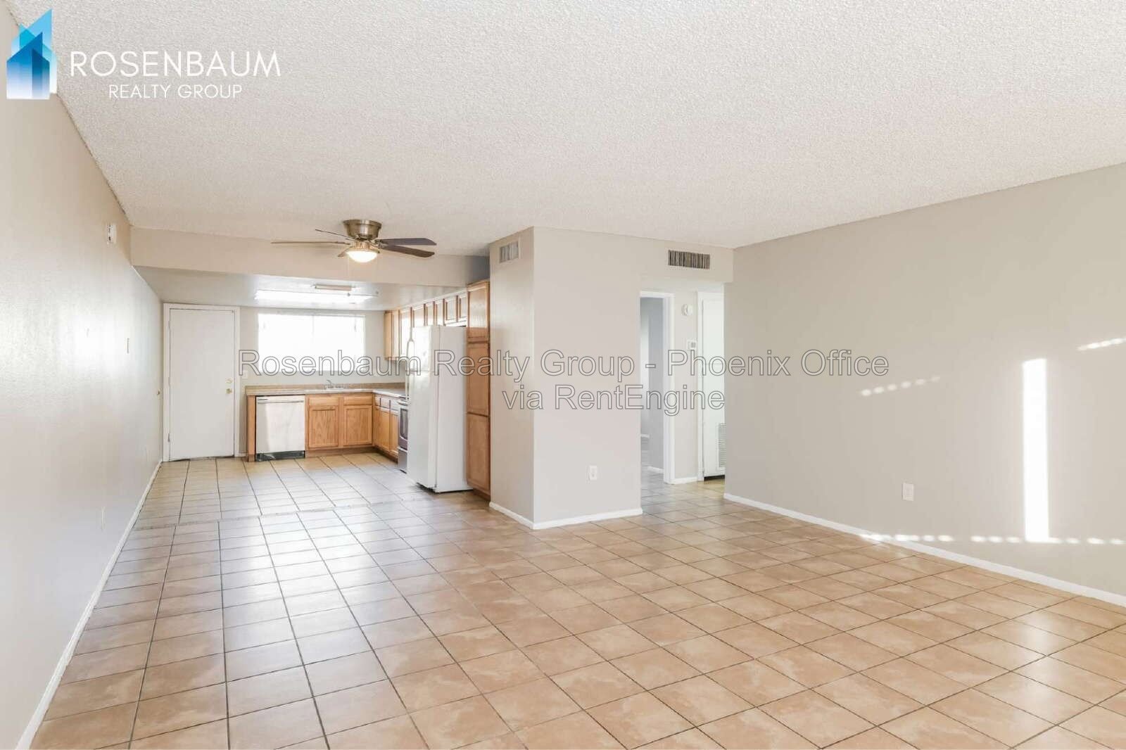 Charming 2-bedrooms, 1-baths upstairs apartment in Phoenix! property image