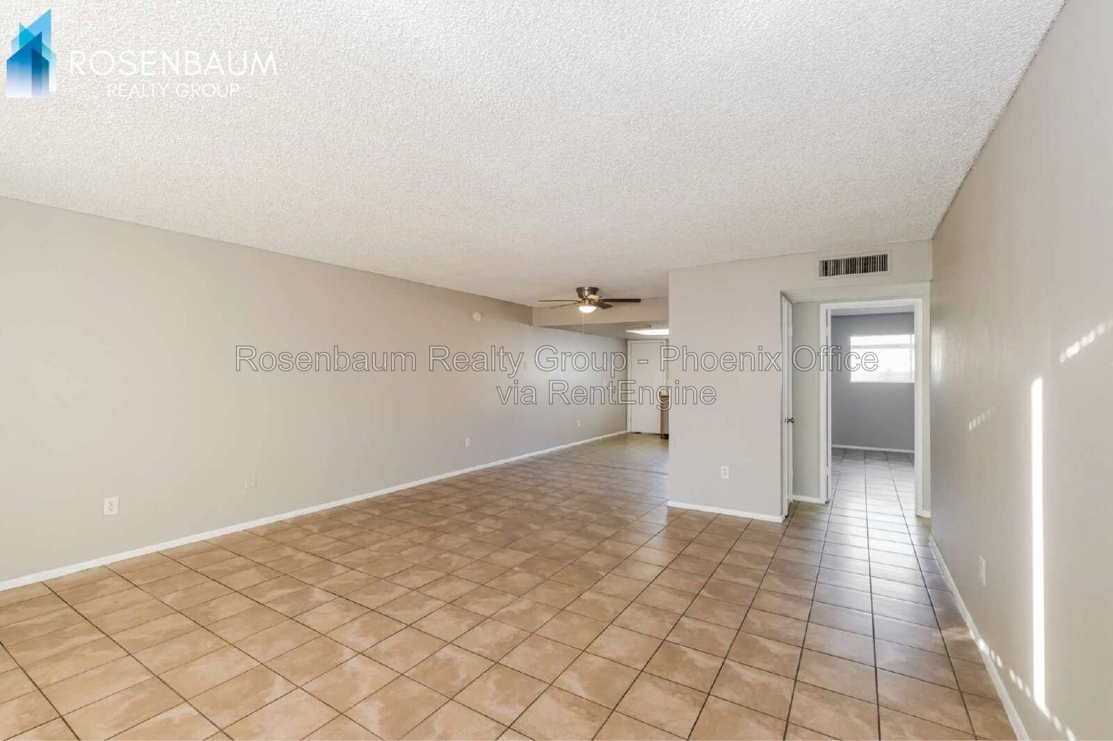 Charming 2-bedrooms, 1-baths upstairs apartment in Phoenix! property image