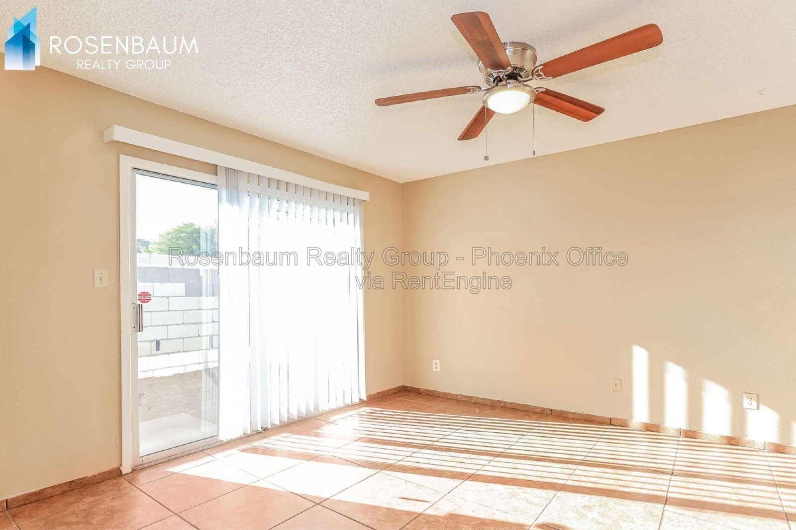 Charming and cozy 2-bedrooms, 1-bath apartment tucked inside a quiet 4-plex in the heart of Mesa! property image