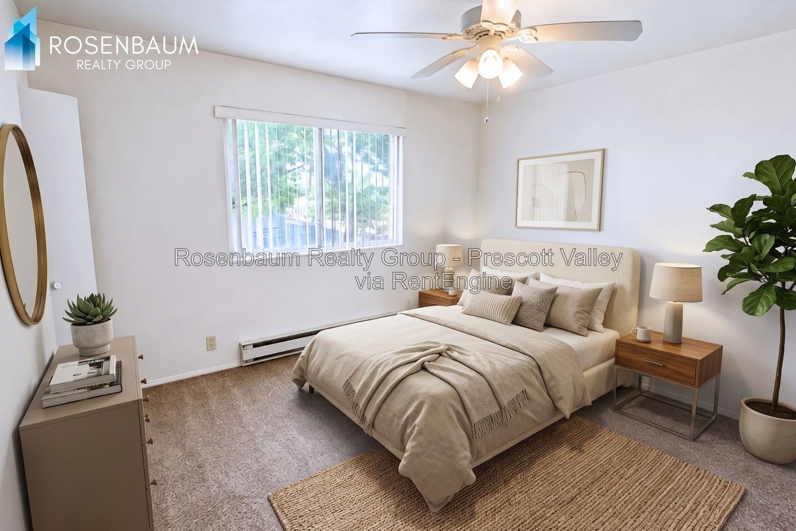 Cozy Upstairs 2-Bedroom Apartment with Shared Fenced Yard property image