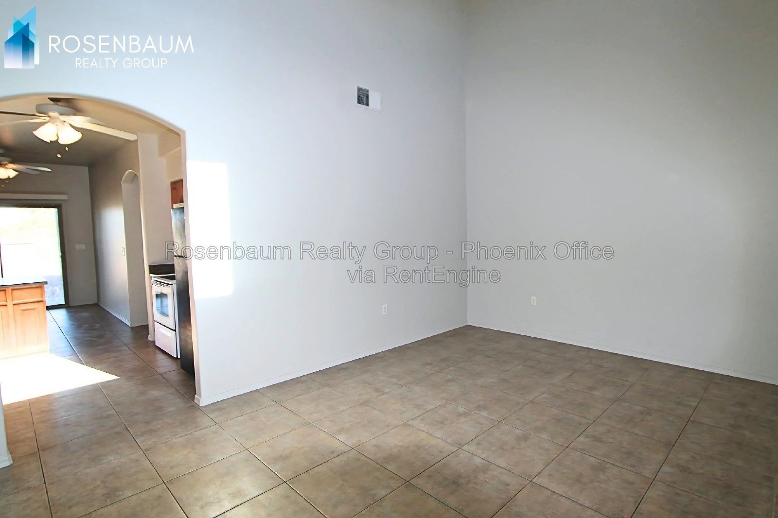 Beautiful 2-bedrooms, 2-baths two-story home in Arizona City! property image