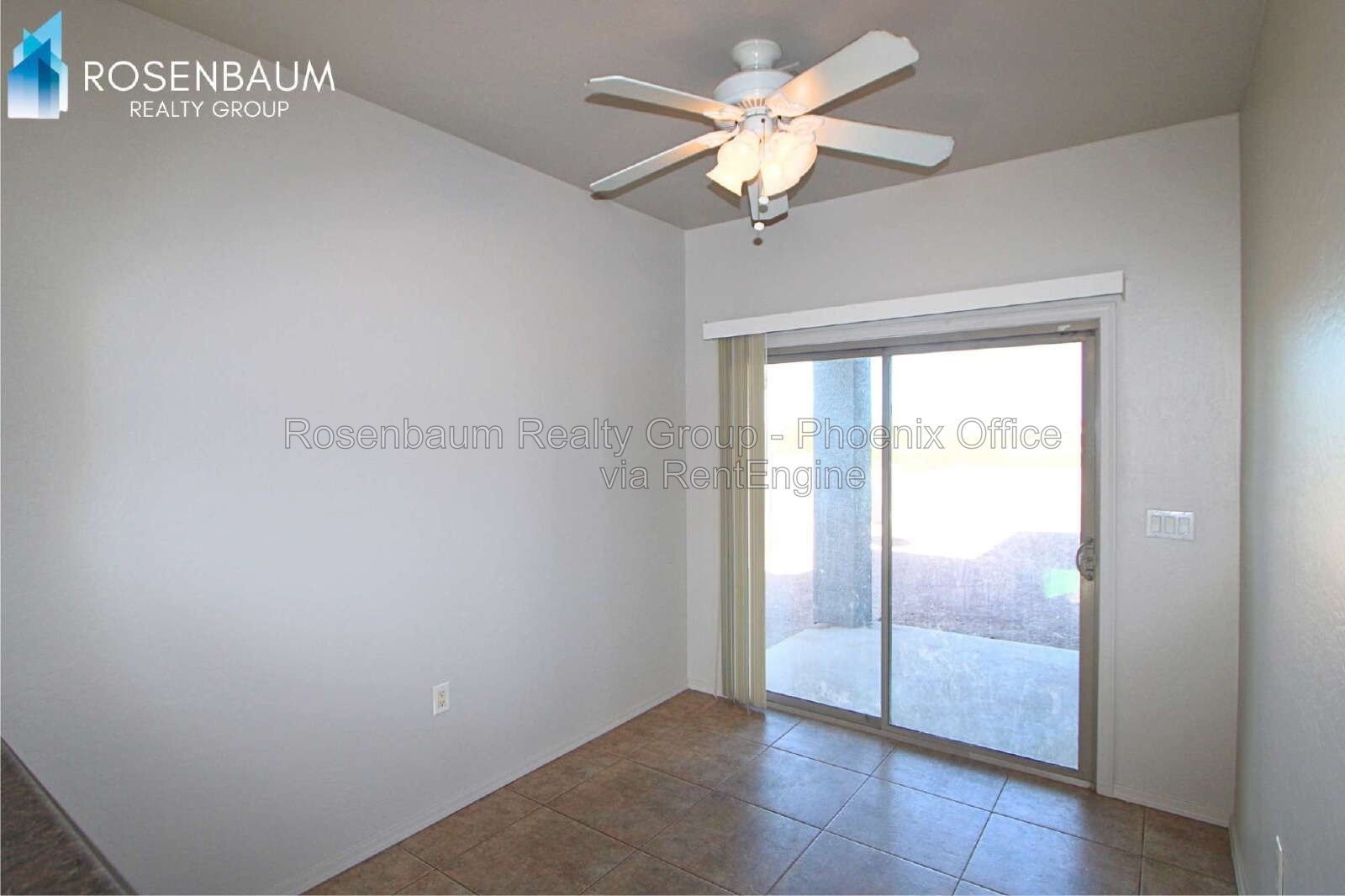 Beautiful 2-bedrooms, 2-baths two-story home in Arizona City! property image