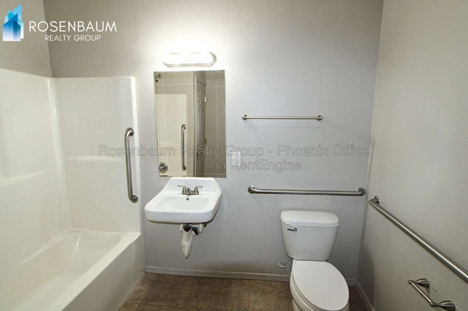 Beautiful 2-bedrooms, 2-baths two-story home in Arizona City! property image