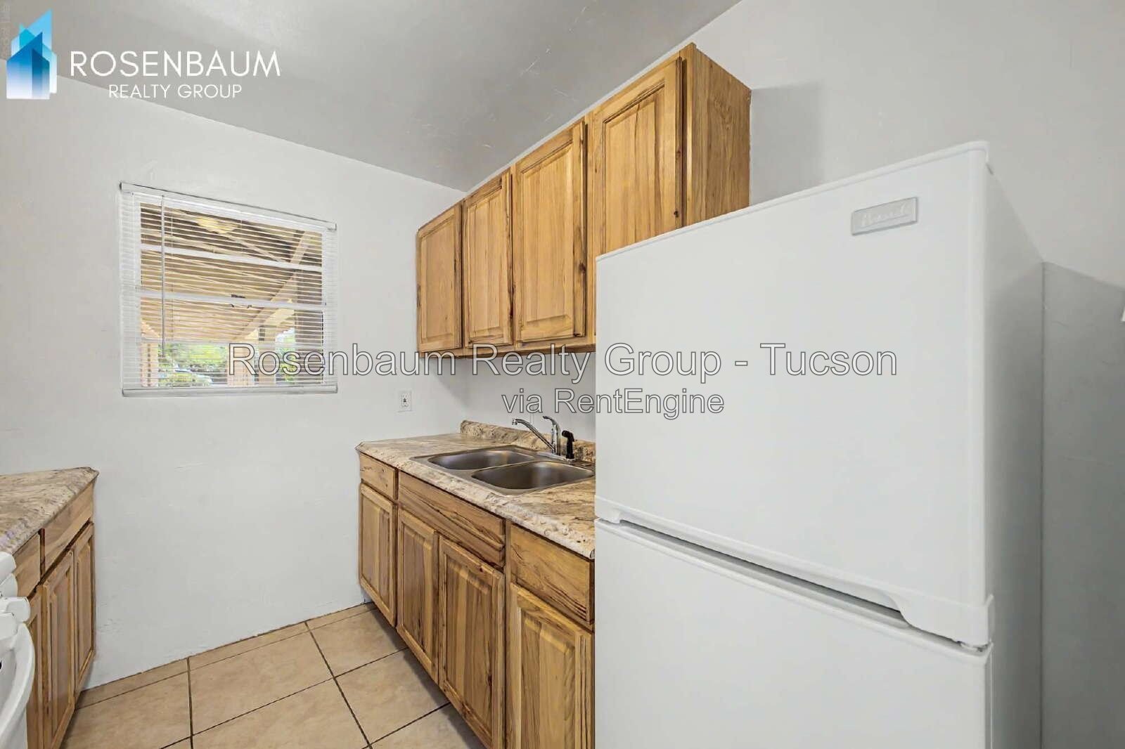 Stylish & Sunlit Central Tucson Retreat property image