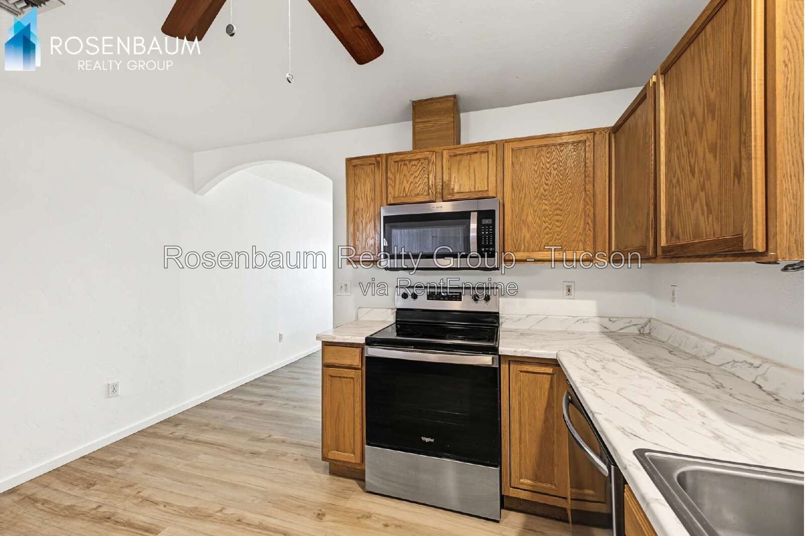 Charming 2-beds, 2-baths single family home in Tucson! property image
