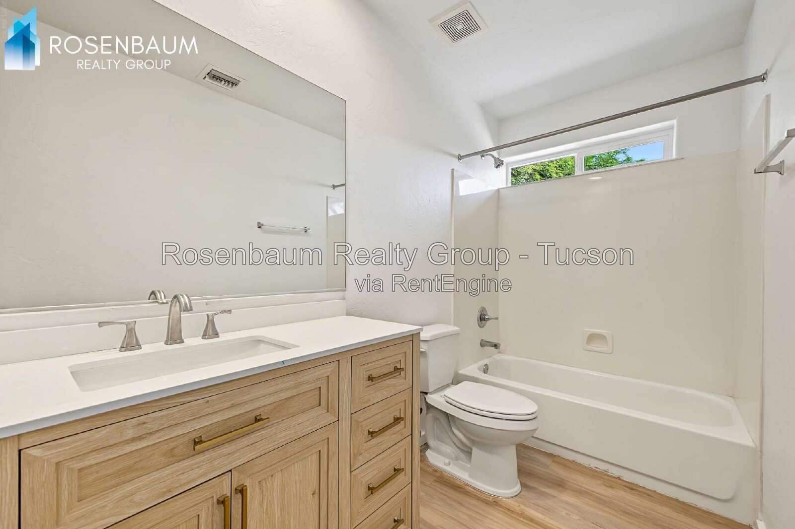 Charming 2-beds, 2-baths single family home in Tucson! property image