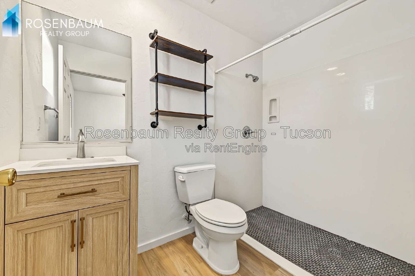 Charming 2-beds, 2-baths single family home in Tucson! property image