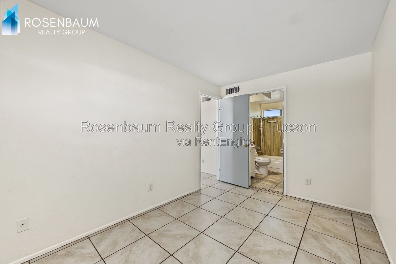 Spacious 2-Bedroom, 2-Bath Apartment in a Convenient Tucson Location property image