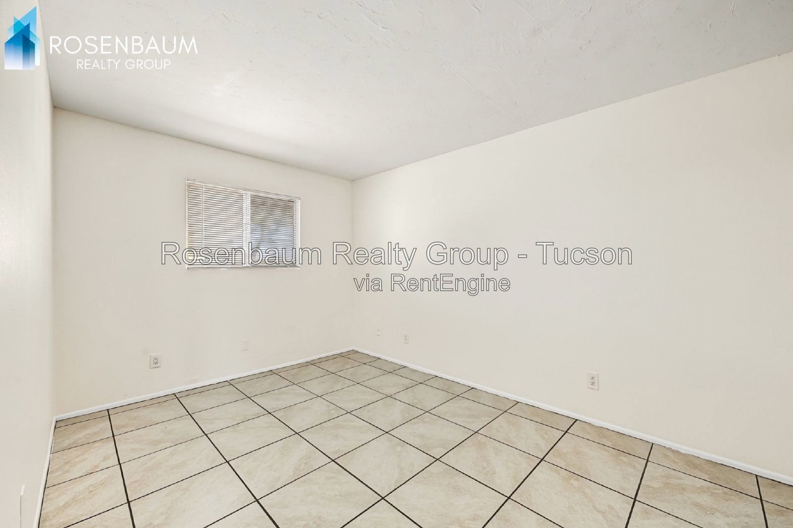 Spacious 2-Bedroom, 2-Bath Apartment in a Convenient Tucson Location property image