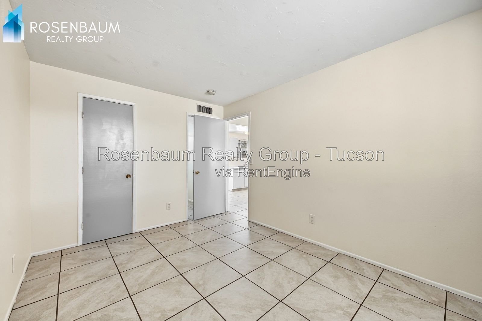 Spacious 2-Bedroom, 2-Bath Apartment in a Convenient Tucson Location property image