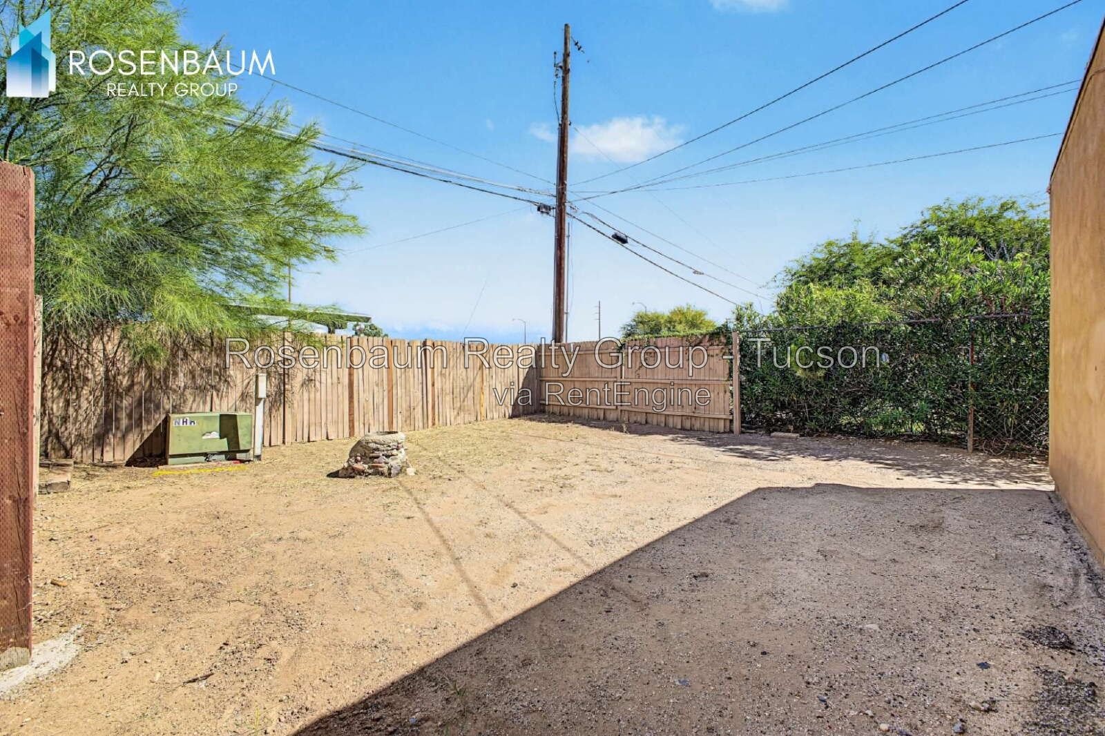 Spacious 2-Bedroom, 2-Bath Apartment in a Convenient Tucson Location property image