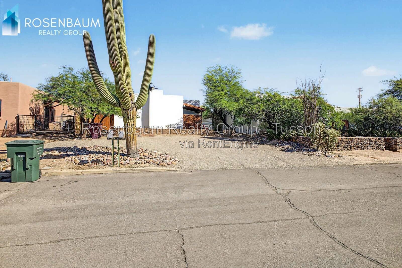 Charming 2-beds, 1-bath duplex nestled in Tucson’s Miles Neighborhood! property image