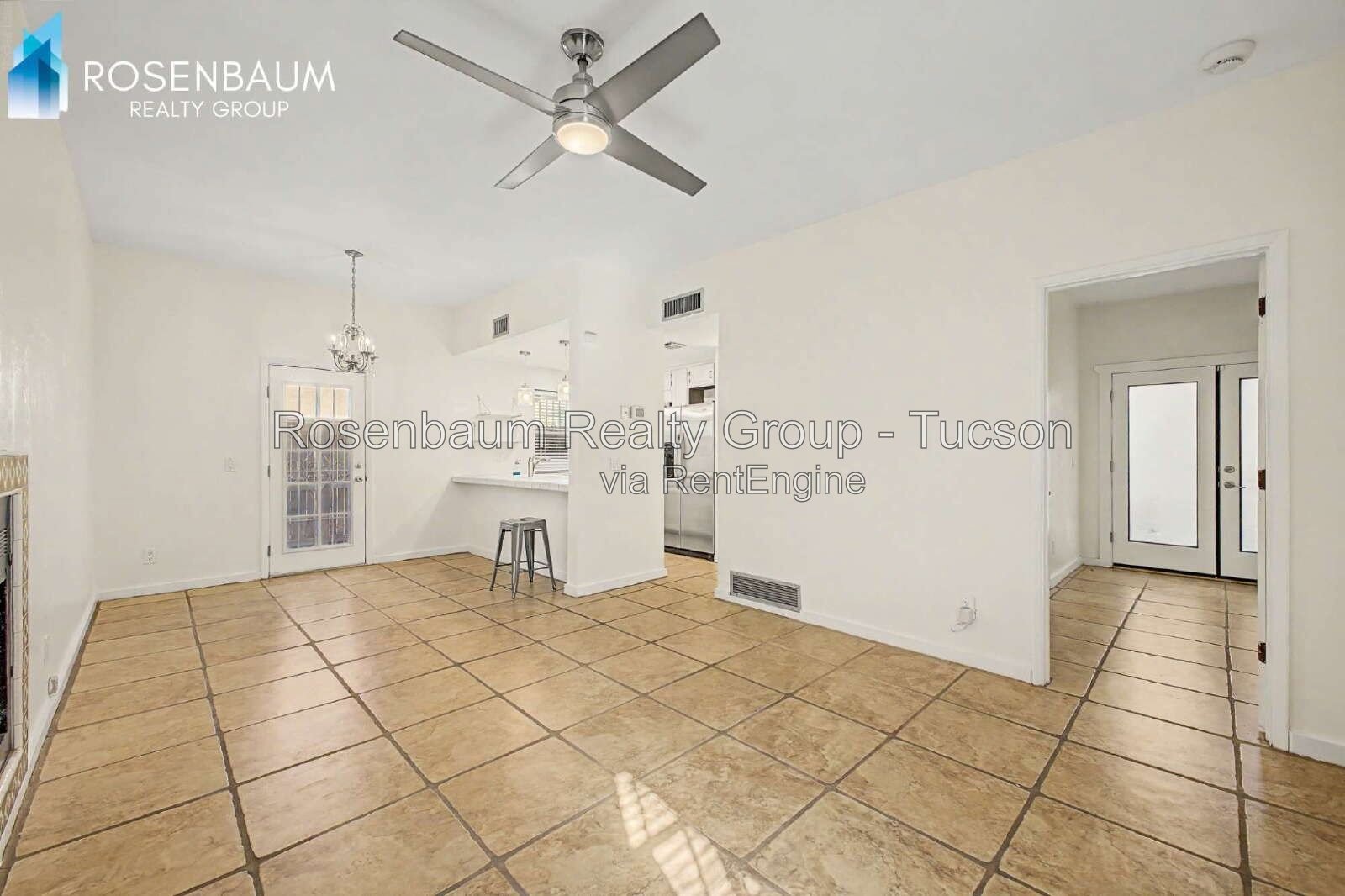 Charming 2-beds, 1-bath duplex nestled in Tucson’s Miles Neighborhood! property image