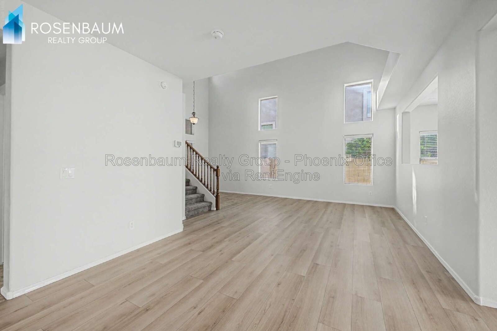 Beautifully charming 4-beds, 2.5-baths two-story home in Casa Grande! property image