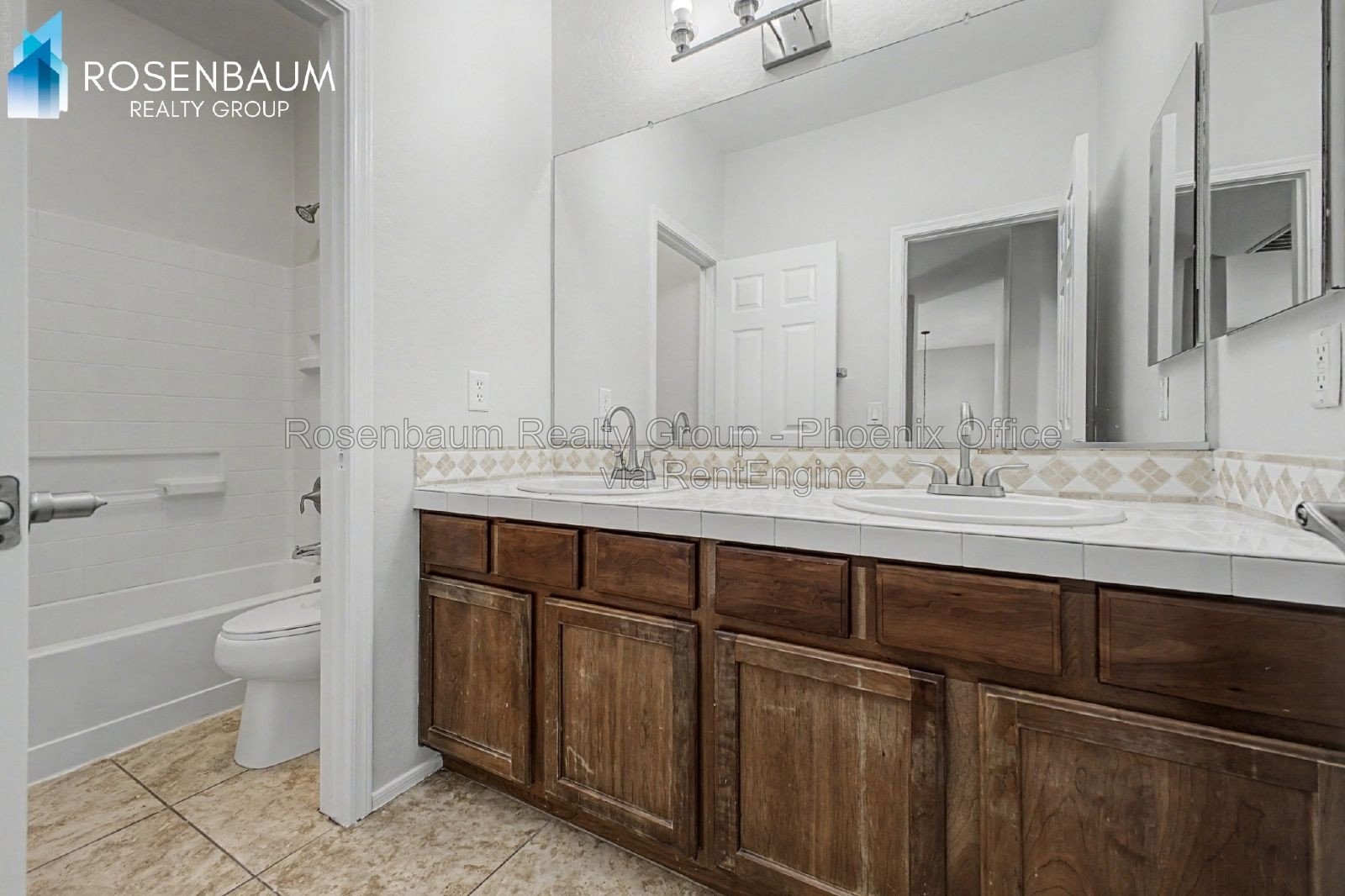 Beautifully charming 4-beds, 2.5-baths two-story home in Casa Grande! property image