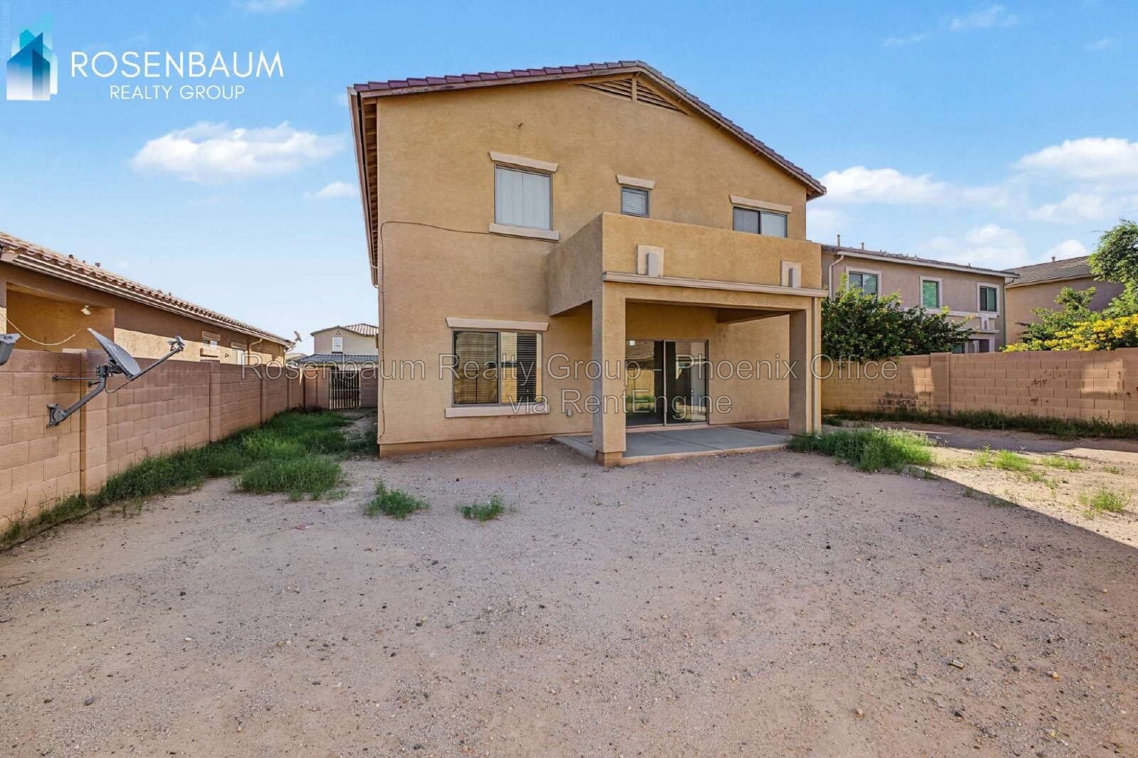 Beautifully charming 4-beds, 2.5-baths two-story home in Casa Grande! property image