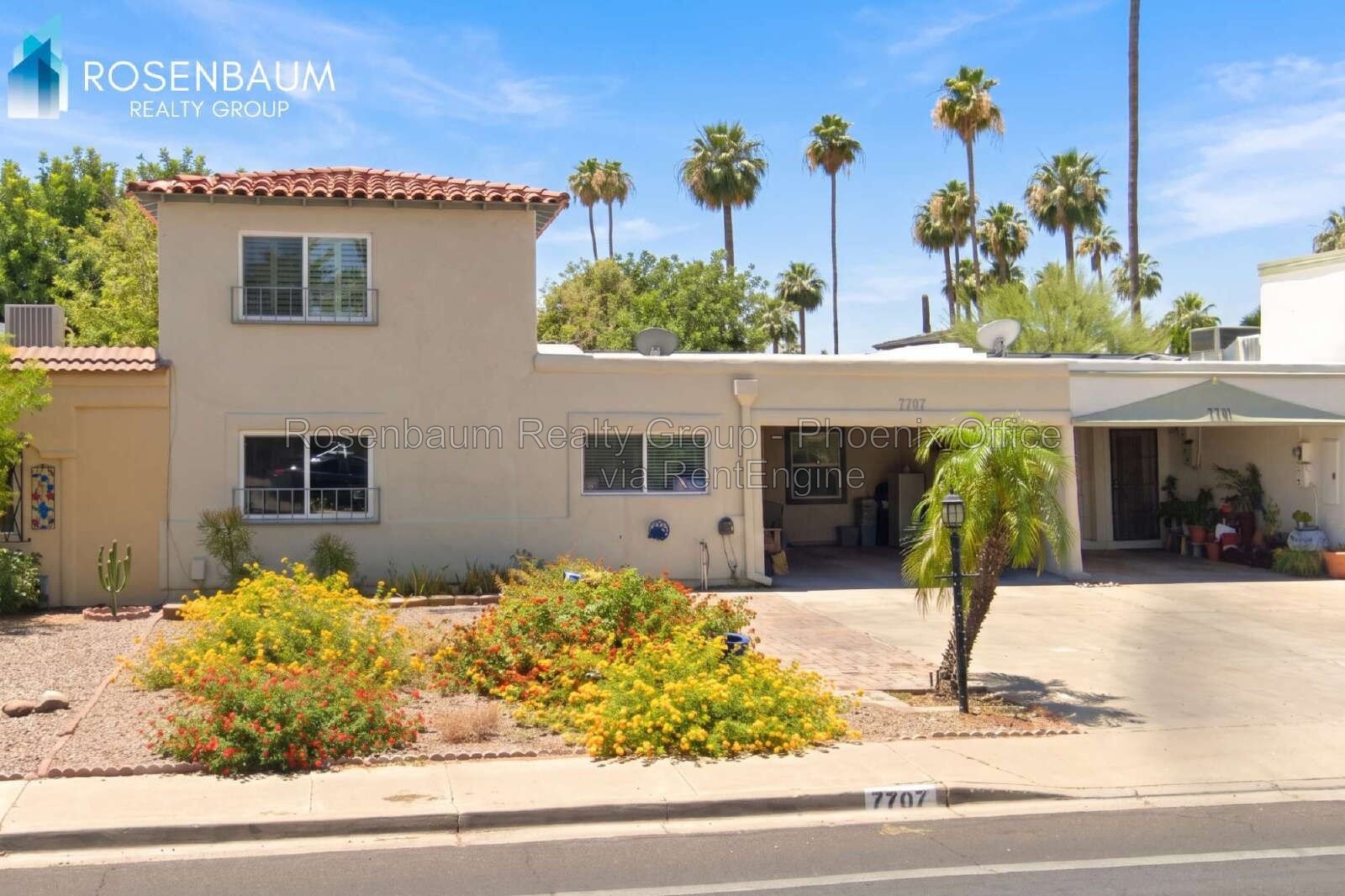 Gorgeous 3-beds, 3-bath townhome in Scottsdale’s Villa Monterey 55+ Community! property image