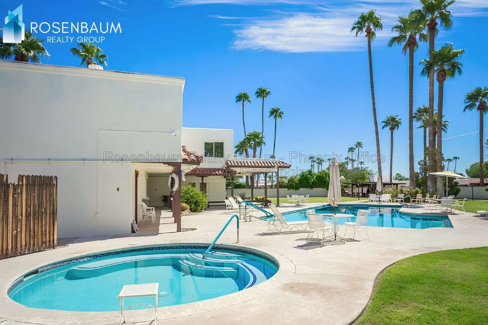 Gorgeous 3-beds, 3-bath townhome in Scottsdale’s Villa Monterey 55+ Community! property image
