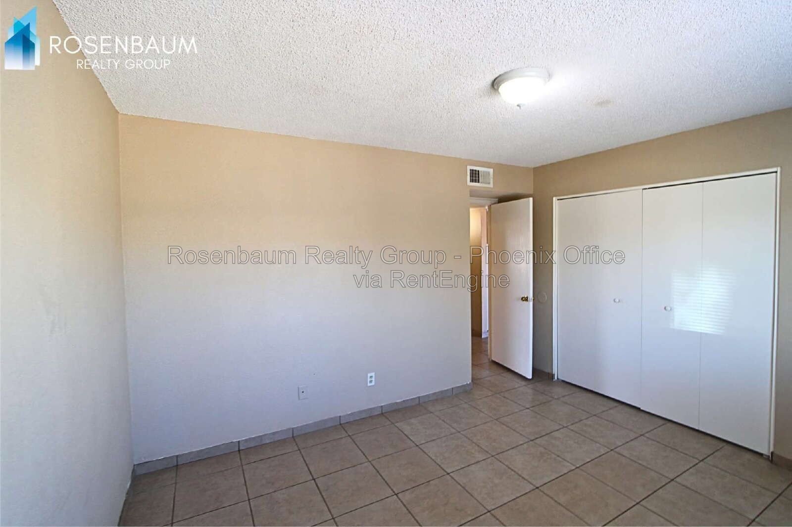 Charming 2-bed, 1-bath ground-level apartment in Mesa! property image