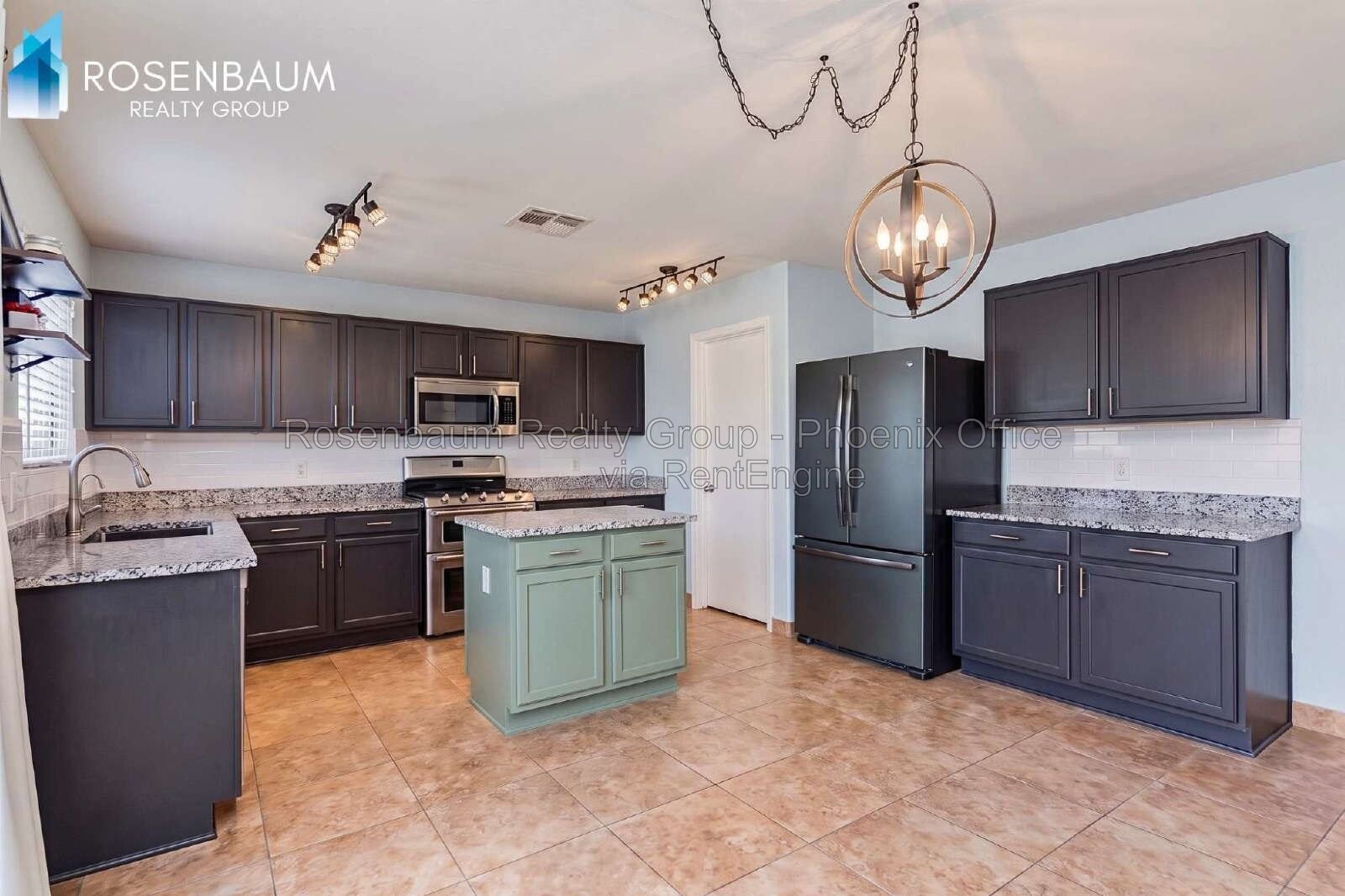 Beautifully charming 4-bed, 2.5-bath two-story home in the desirable Wildflower Ranch community of Goodyear! property image