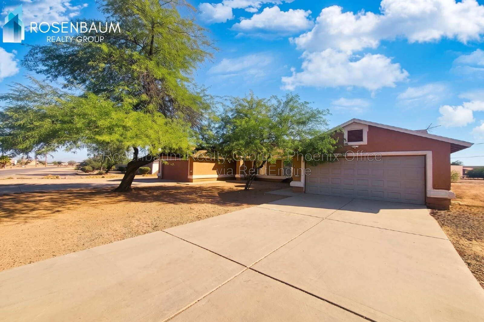 Spacious 3-Bedroom Home with 2-Car Garage in Arizona City property image