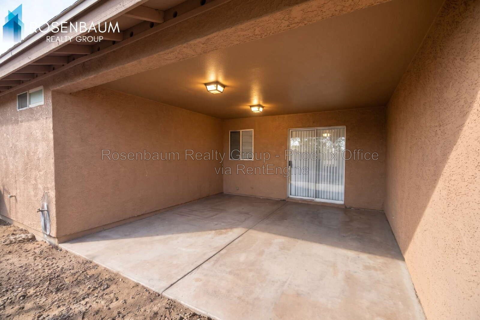 Spacious 3-Bedroom Home with 2-Car Garage in Arizona City property image