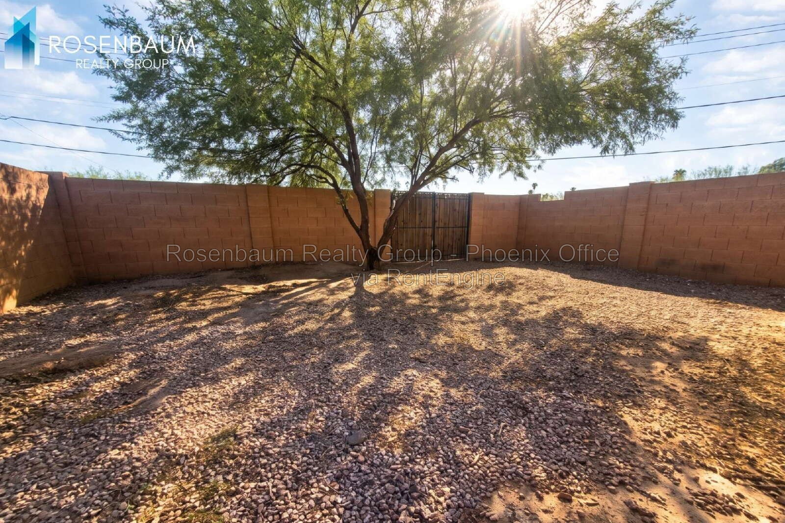 Spacious 3-Bedroom Home with 2-Car Garage in Arizona City property image