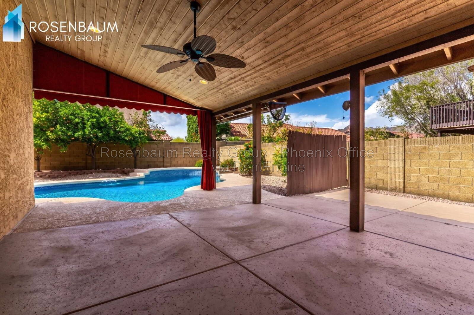 Gorgeous 3-bedrooms, 2-baths home nestled in the desirable Ahwatukee community of Phoenix! property image