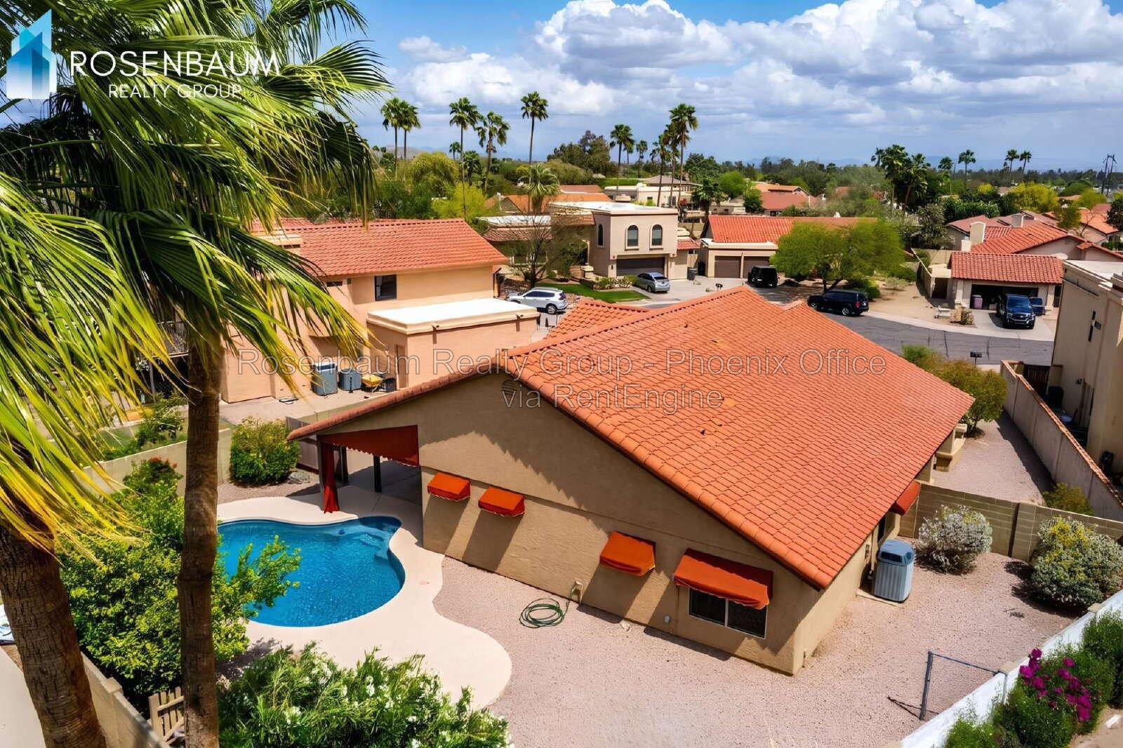Gorgeous 3-bedrooms, 2-baths home nestled in the desirable Ahwatukee community of Phoenix! property image