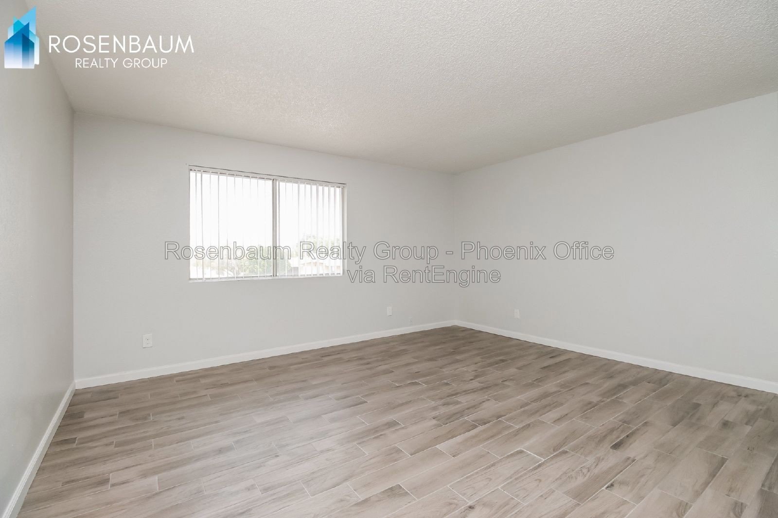 Charming 2-Bedrooms, 1-bath Oasis in Mesa – Cozy Living! property image